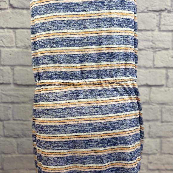 MARKET AND SPRUCE JANESSA DRAWSTRING KNIT DRESS WITH POCKETS - Picture 3 of 10